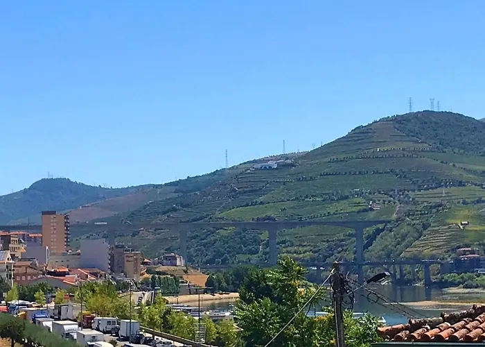 Casa Largo Do Cruzeiro Frühstückspension *